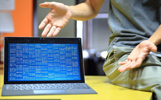 博白 mongo排序sort,php如何按顺序排列数组？